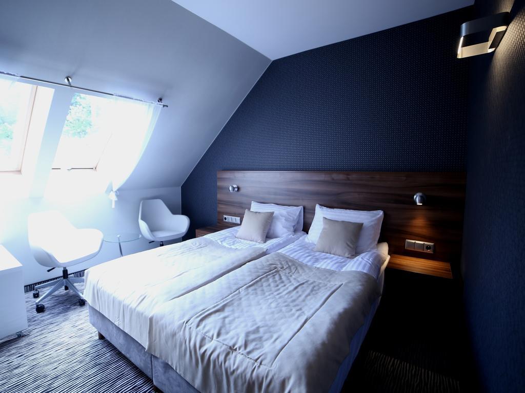 Hotel Gorczowski Katowice Chorzów Zimmer foto
